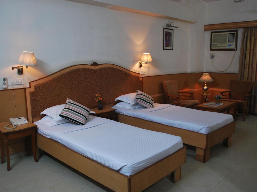 Hotel Atithi Aurangābād Chambre photo